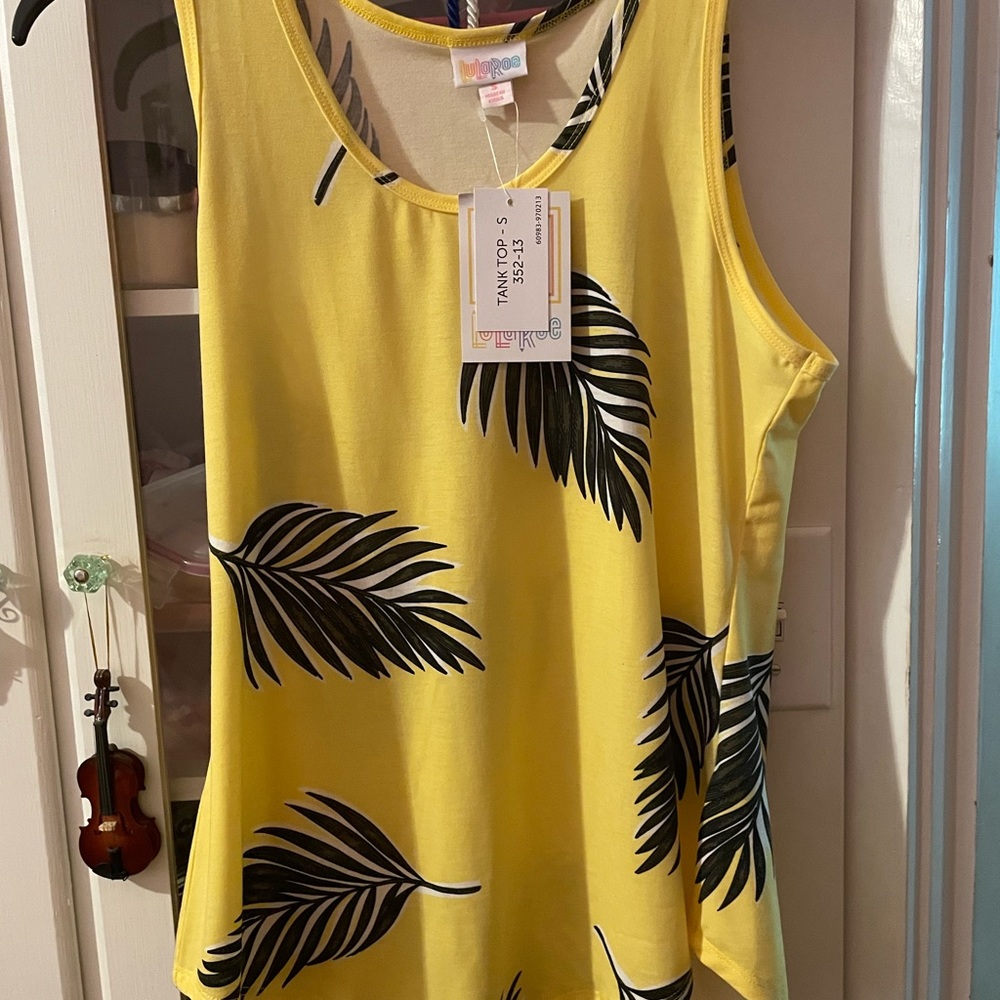 NWT Lularoe tank top